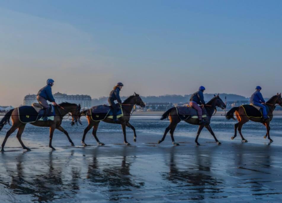 Deauville Fabuleux 2/3 Pieces Refait A Neuf Exteriör bild